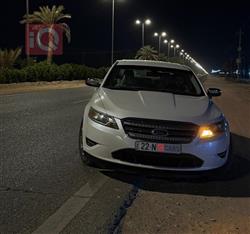 Ford Taurus